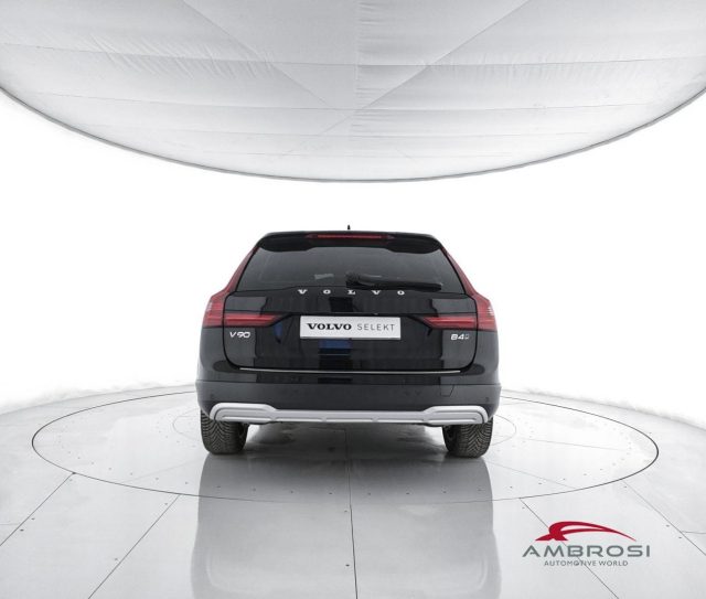 VOLVO V90 Cross Country usata 5
