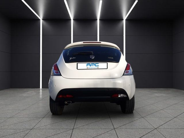 LANCIA Ypsilon usata, con Autoradio