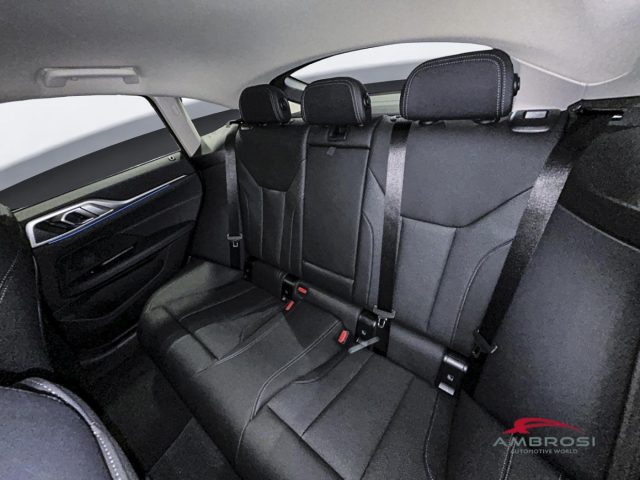 BMW i4 usata 9