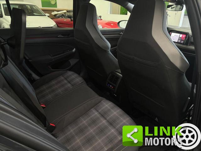 VOLKSWAGEN Golf usata, con Specchietti laterali elettrici