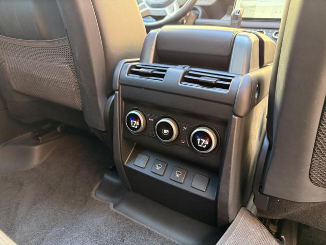 LAND ROVER Defender usata, con Climatizzatore