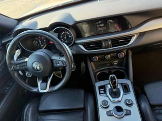 ALFA ROMEO Stelvio usata, con Vetri oscurati