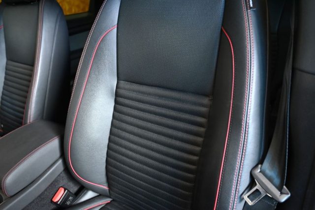 LAND ROVER Discovery Sport usata 48