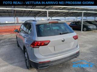VOLKSWAGEN Tiguan usata, con Airbag laterali