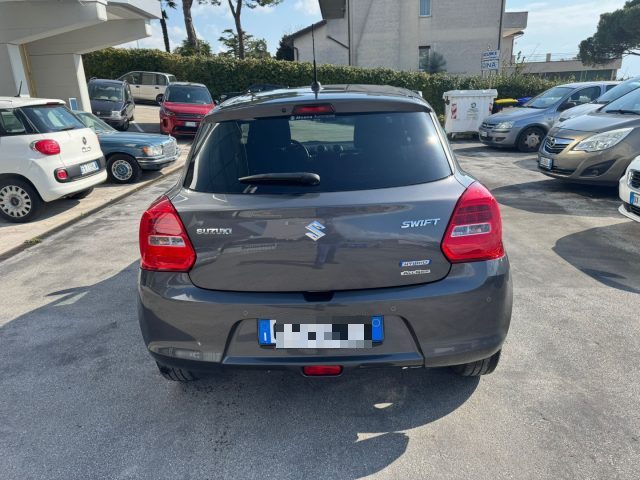 SUZUKI Swift usata, con Autoradio