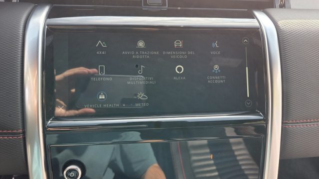 LAND ROVER Discovery Sport usata, con Luci diurne LED