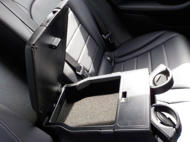 MERCEDES-BENZ GLC 220 usata 69