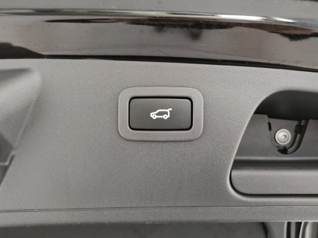 JAGUAR E-Pace usata, con Trazione integrale