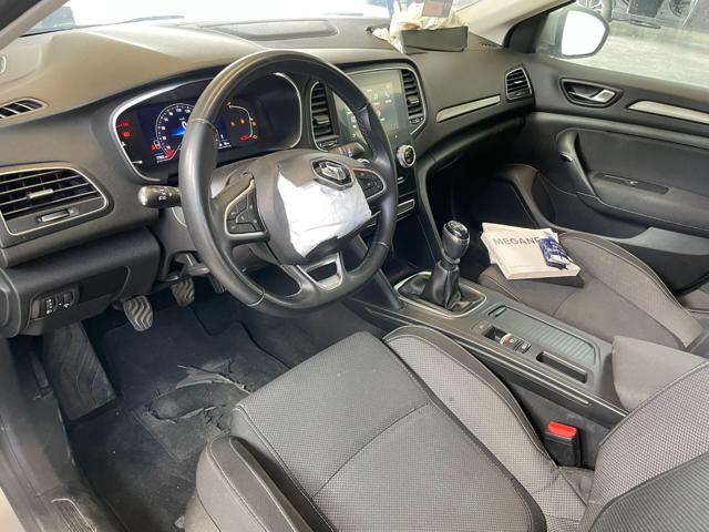 RENAULT Megane usata, con Park Distance Control