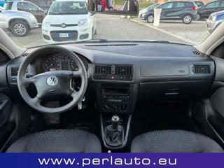 VOLKSWAGEN Golf usata, con Lettore CD