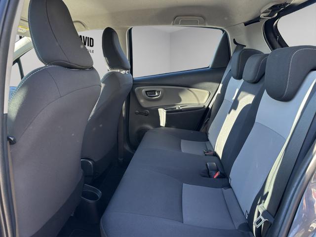 TOYOTA Yaris usata, con ESP