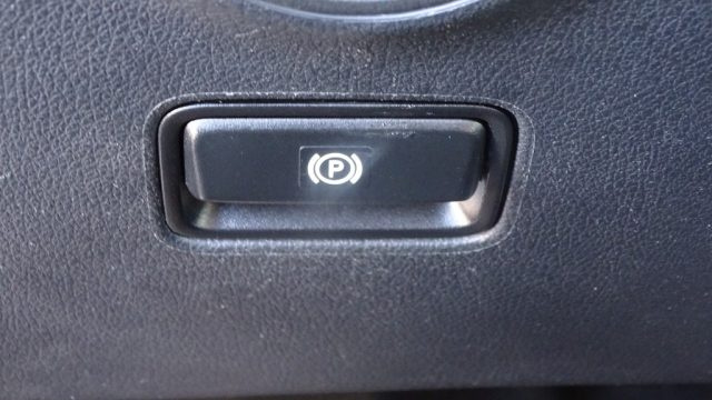 MERCEDES-BENZ Vito usata 83