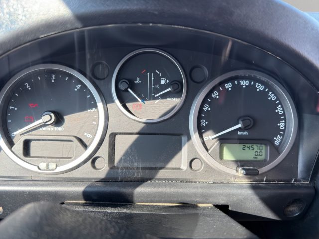 LAND ROVER Defender usata 10