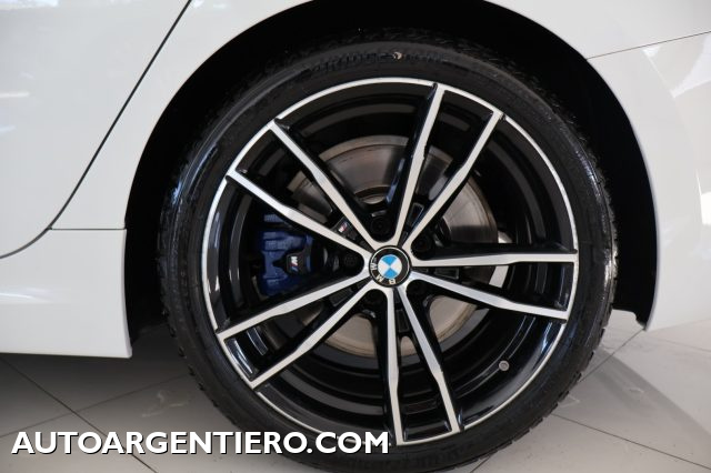 BMW 320 usata, con Sound system
