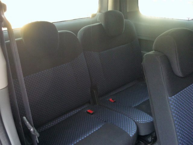NISSAN Evalia usata, con Boardcomputer