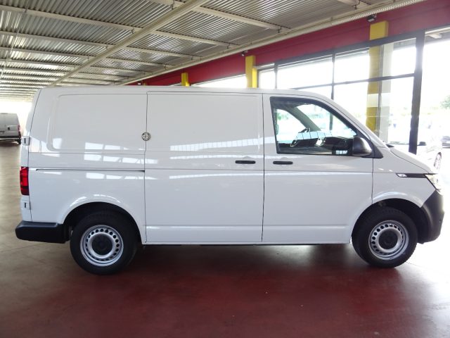 VOLKSWAGEN Transporter usata, con Autoradio