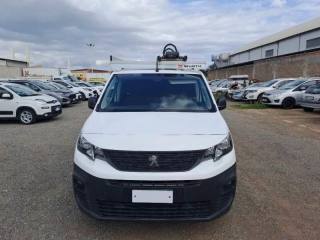 PEUGEOT Partner usata, con Cruise Control