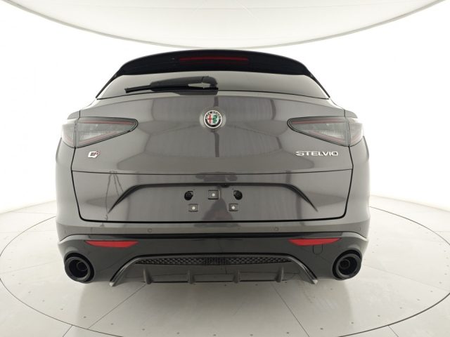ALFA ROMEO Stelvio usata, con Cerchi in lega