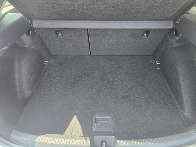 VOLKSWAGEN Taigo usata 125