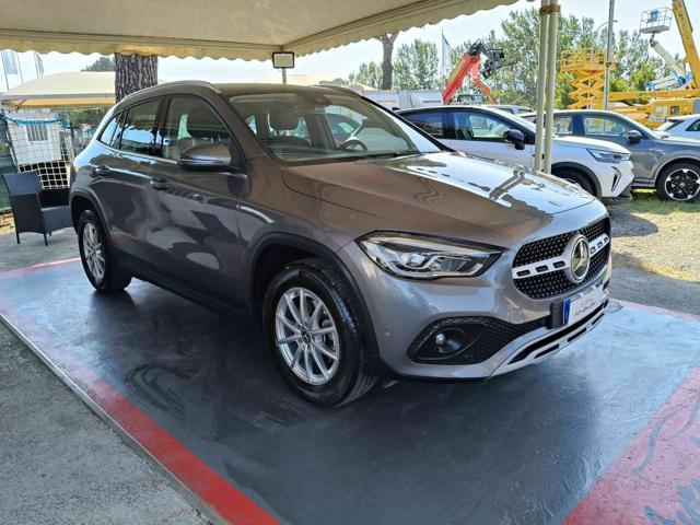 MERCEDES-BENZ GLA 200 usata, con Airbag laterali