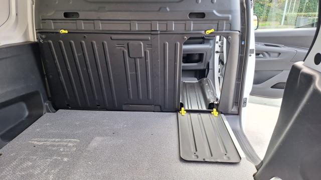 PEUGEOT Partner usata, con ESP