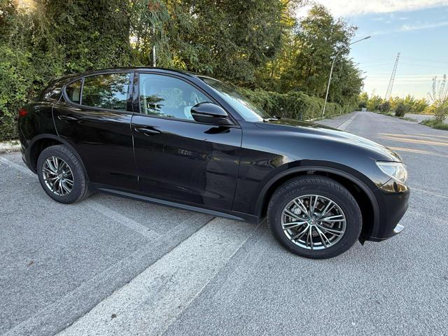 ALFA ROMEO Stelvio usata, con Autoradio