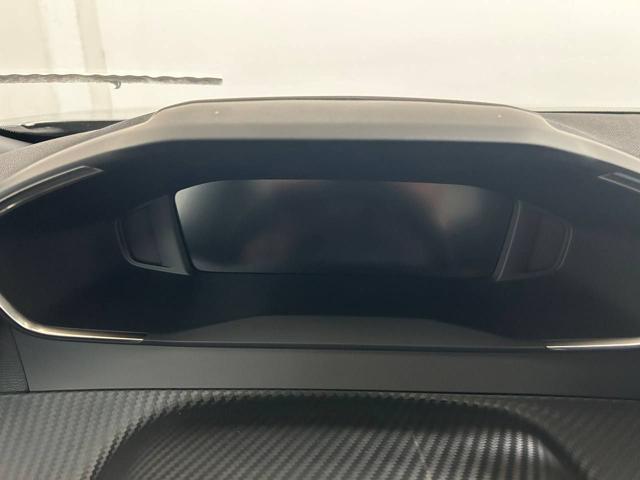 PEUGEOT 2008 usata, con Park Distance Control