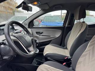 LANCIA Ypsilon usata, con Controllo trazione
