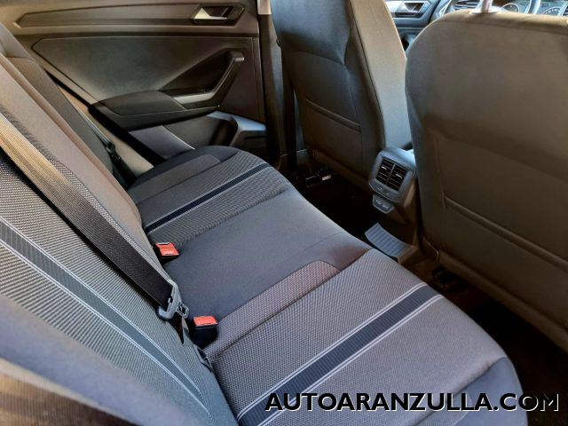 VOLKSWAGEN T-Roc usata, con Park Distance Control