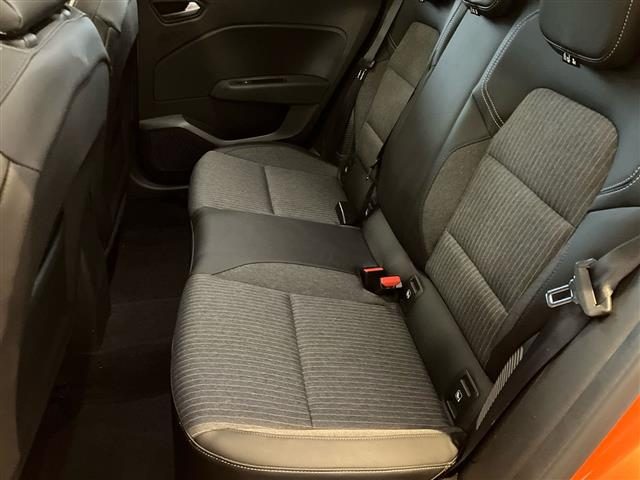 RENAULT Clio usata, con Sistema di navigazione