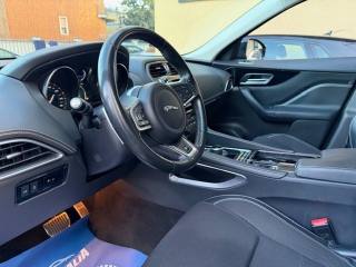 JAGUAR F-Pace usata, con Controllo trazione