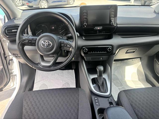 TOYOTA Yaris usata, con Servosterzo
