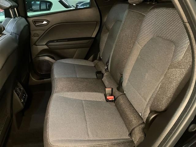 RENAULT Captur usata, con Volante in pelle