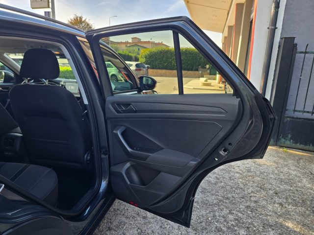 VOLKSWAGEN T-Roc usata 127