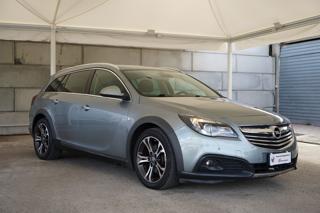 OPEL Insignia usata, con Alzacristalli elettrici