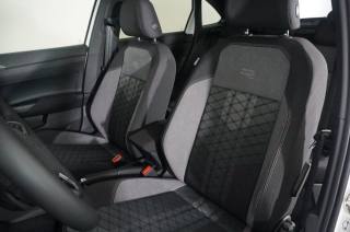 VOLKSWAGEN Taigo usata 30
