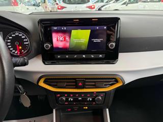 SEAT Arona usata, con Specchietti laterali elettrici