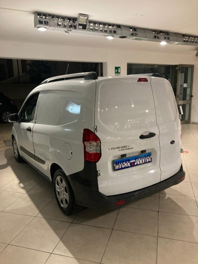 FORD Transit Courier usata, con Fendinebbia