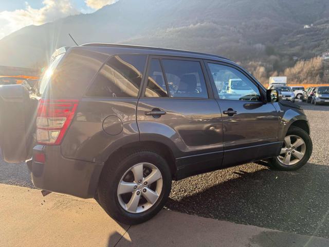 SUZUKI Grand Vitara usata, con Cerchi in lega