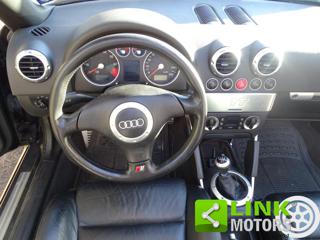 AUDI TT usata, con Autoradio