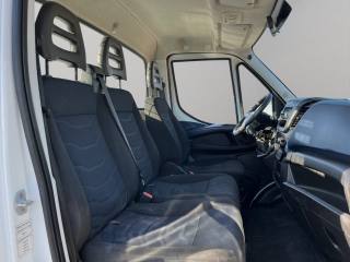 IVECO Daily usata 7