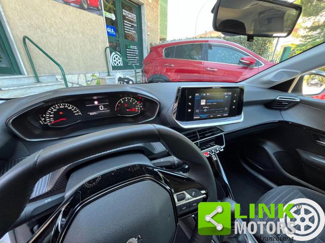 PEUGEOT 208 usata, con Fendinebbia