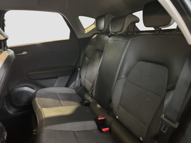 RENAULT Captur usata 10