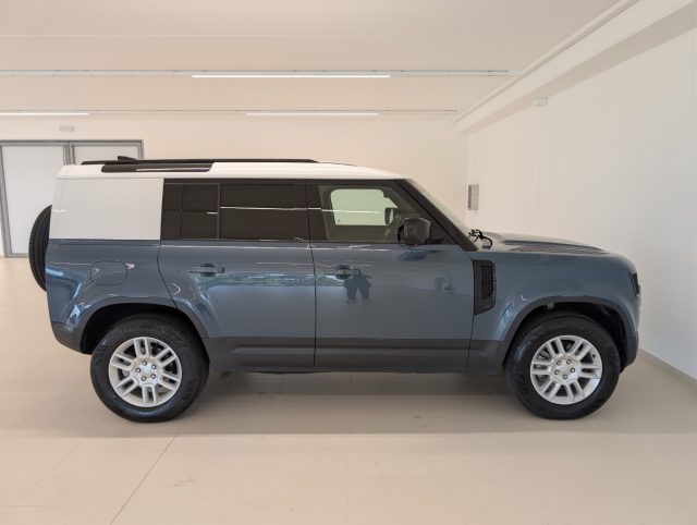 LAND ROVER Defender usata, con Antifurto