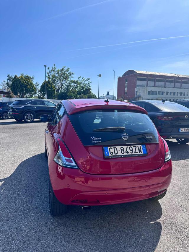 LANCIA Ypsilon usata, con Bluetooth