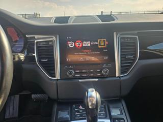 PORSCHE Macan usata, con Fendinebbia