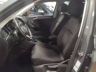 VOLKSWAGEN Tiguan usata, con Fari LED