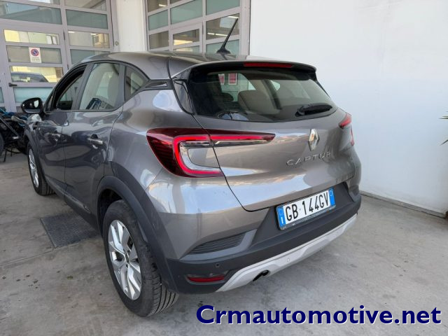 RENAULT Captur usata, con Sistema di navigazione