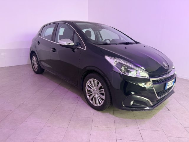 PEUGEOT 208 usata 1