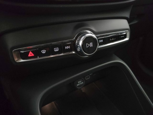 VOLVO XC40 usata, con Portellone posteriore elettrico